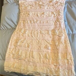 Express Strapless Lace Dress in Soft Pink